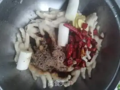 Make Chicken claws step 1