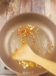 Make Garlic sauerkraut step 6