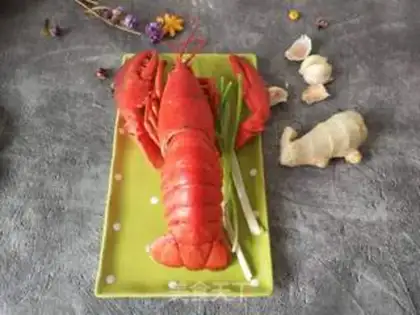 Make Fresh lobster step 1