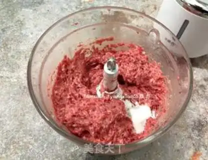 Make Homemade beefballs step 6