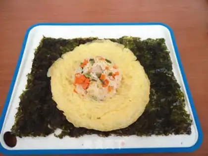 Make Seaweed egg buns step 12