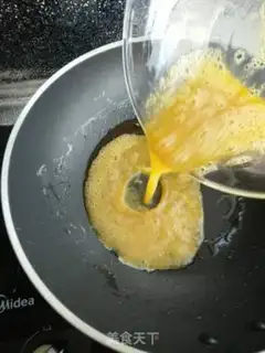 Make ♪ ♪ ♪ Blue fried eggs ♪ step 4