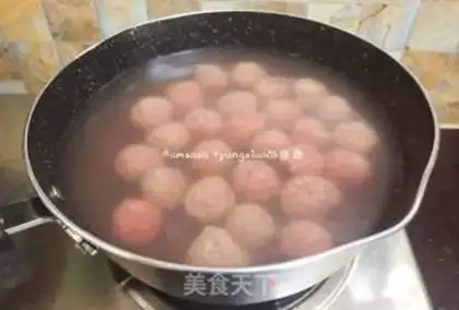 Make Homemade beefballs step 11