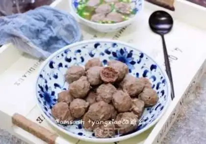 Make Homemade beefballs step 14