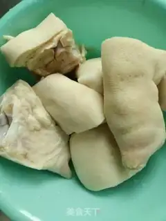 Make Roasted pig hoof step 0