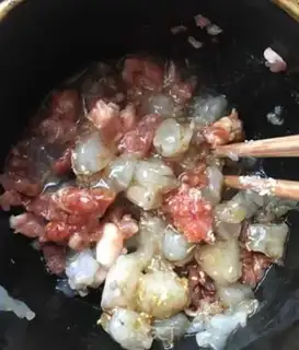 Make Shrimp pies step 7