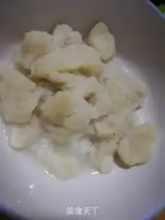 Make Salmon noodles step 1