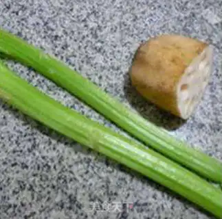 Make ♪ Black-mucked celery ♪ step 1