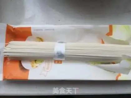 Make Spicy noodles step 3