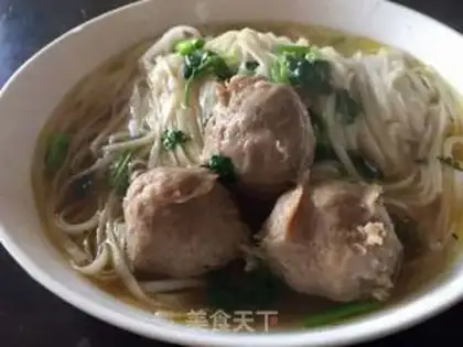 Make Beefball noodles step 7