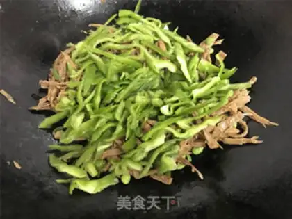 Make The green peppers are dry step 5