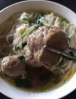Make Beefball noodles step 8