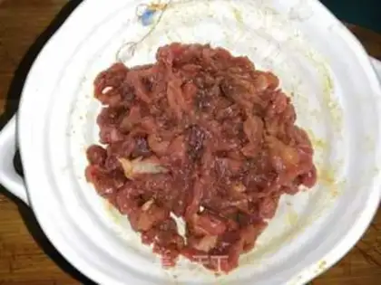 Make Sausage carrots, fried meat step 5