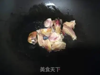Make Onion peas for chicken legs step 2