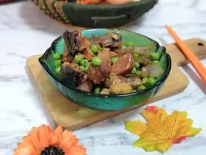 Make Onion peas for chicken legs step 7