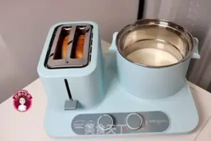 Make A simple sandwich step 2