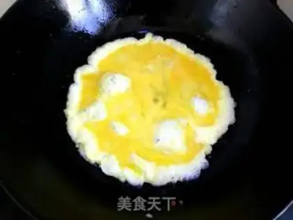 Make Eggs with broccoli sauce step 4