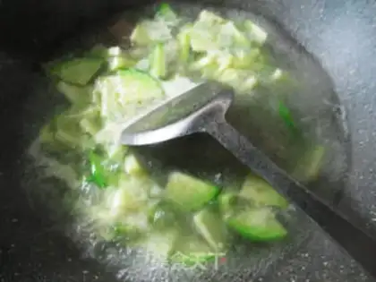 Make A fan of salted radish step 2