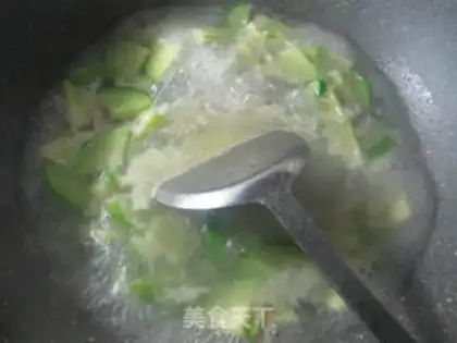 Make A fan of salted radish step 3