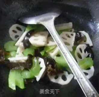 Make ♪ Black-mucked celery ♪ step 9