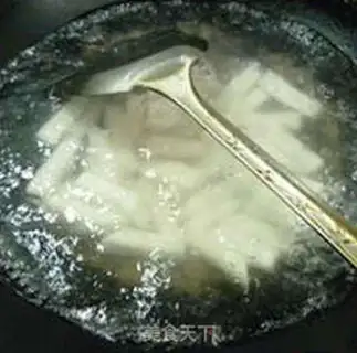 Make The sprouts and pastries step 3