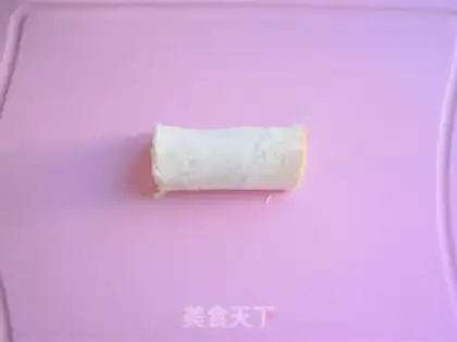 Make Toast banana roll step 7