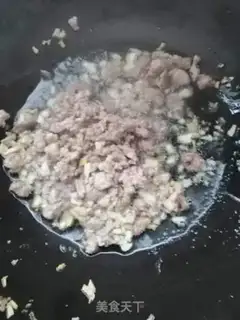 Make Pretzel meat and fried beans step 2