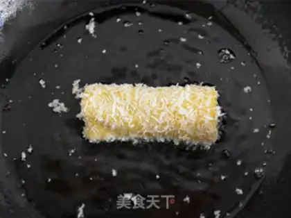 Make Toast banana roll step 10