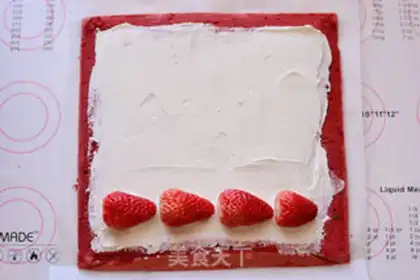 Make Red velvet cake rolls step 12