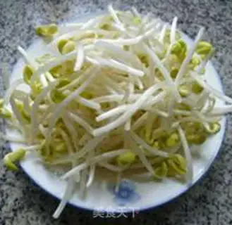 Make Scrambled bean sprouts step 0