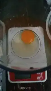 Make Strawberry balls step 2