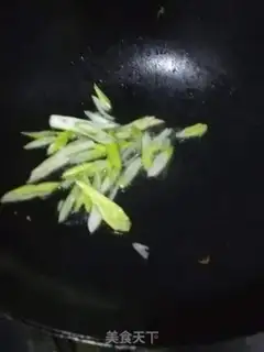 Make The celery makes thousands of silks step 1