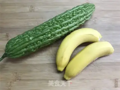 Make Banana made from bitter melons step 0