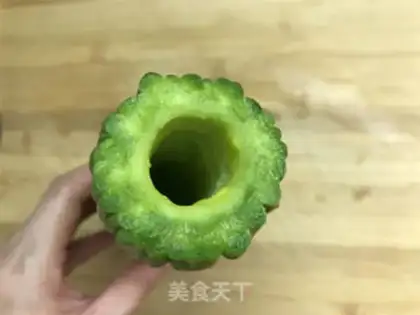 Make Banana made from bitter melons step 2