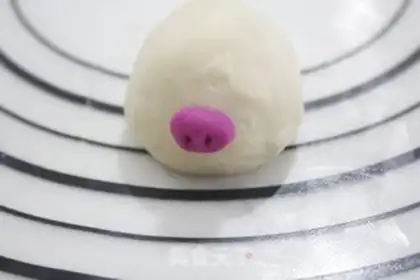 Make Pig bean bag step 8