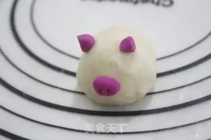 Make Pig bean bag step 9