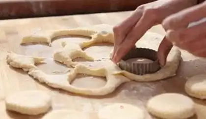 Make English scone step 11