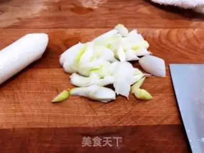 Make Tomato fried eggs step 8