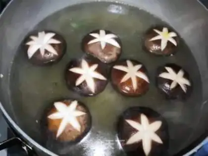 Make Mushroom oil step 7