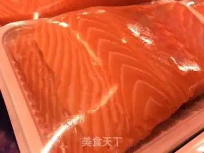 Make The salmon stabbing step 2