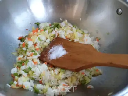 Make Seam fried rice step 7