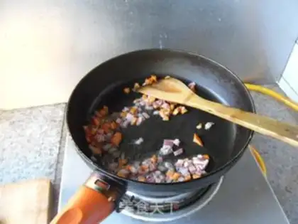Make Bacon fried rice step 1