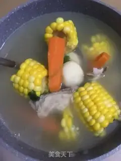 Make Corn horse-toe bone soup step 2