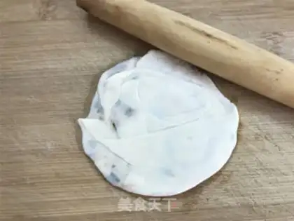 Make A dumpling onion cake step 6