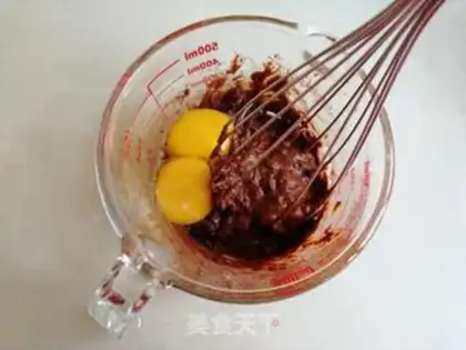 Make Four inches of cocoa chime cake step 2