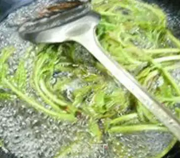 Make Sprouts and dry step 4