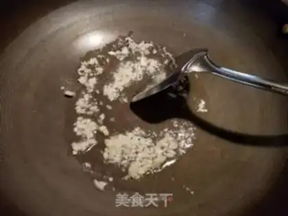 Make Dutch beans, crab mushrooms step 3