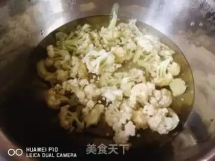 Make Cheese gravy step 1