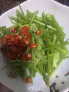 Make Celery with pig skin step 2