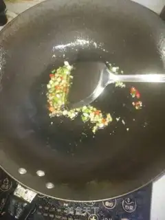 Make Juicy walnut fish step 9